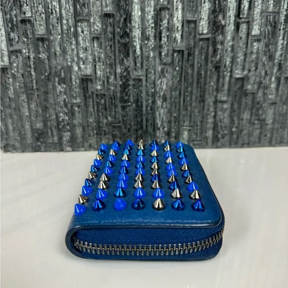 💙Christian Louboutin Panettone Blue Leather Multi Stud Spike Zip Wallet - Picture 5 of 14